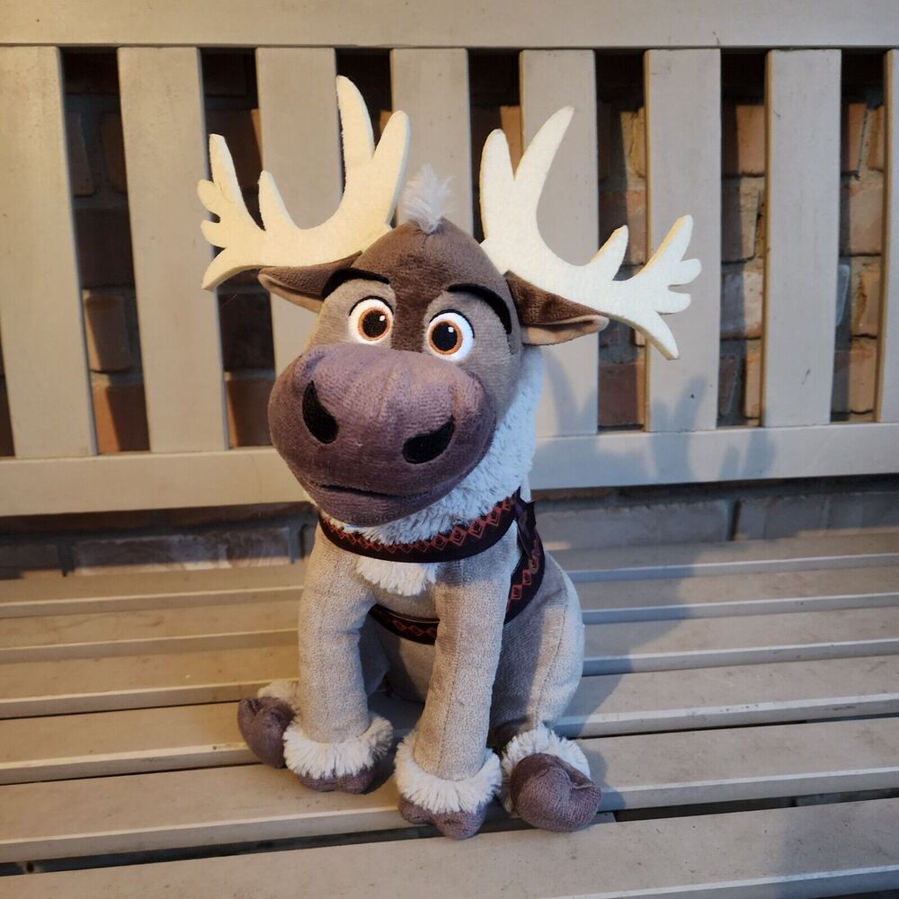 Disney Frozen 2 Sing And Sway Sven Plush Sings "Lost In The Woods"